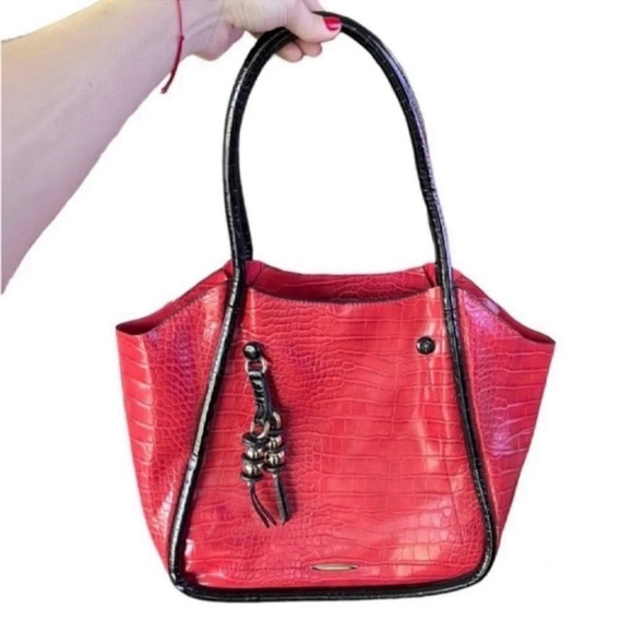 AMERI MODE Red/Black Tote Bag - Picture 5 of 10